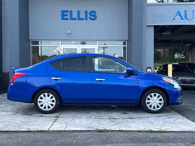 2016 Nissan Versa SV