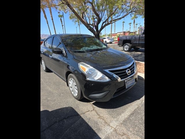 2016 Nissan Versa SV