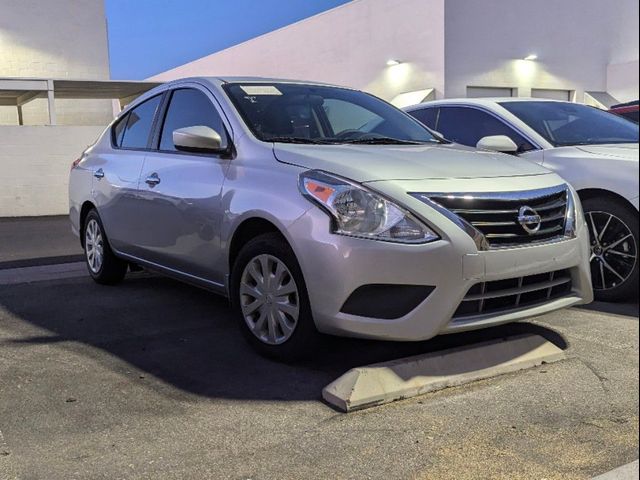 2016 Nissan Versa SV