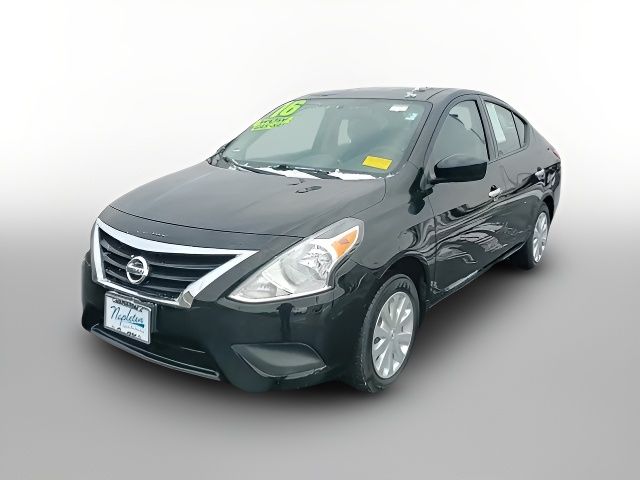 2016 Nissan Versa SV