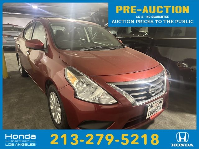 2016 Nissan Versa SV