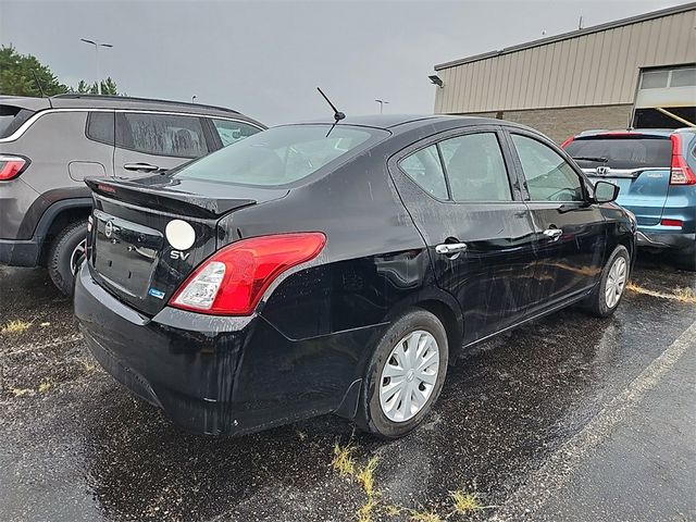 2016 Nissan Versa SV