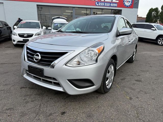 2016 Nissan Versa SV