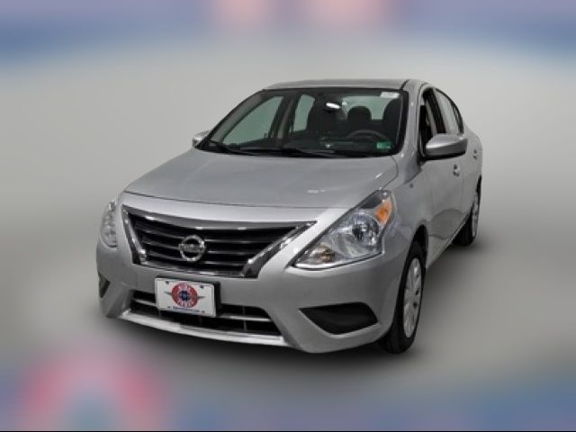 2016 Nissan Versa SV