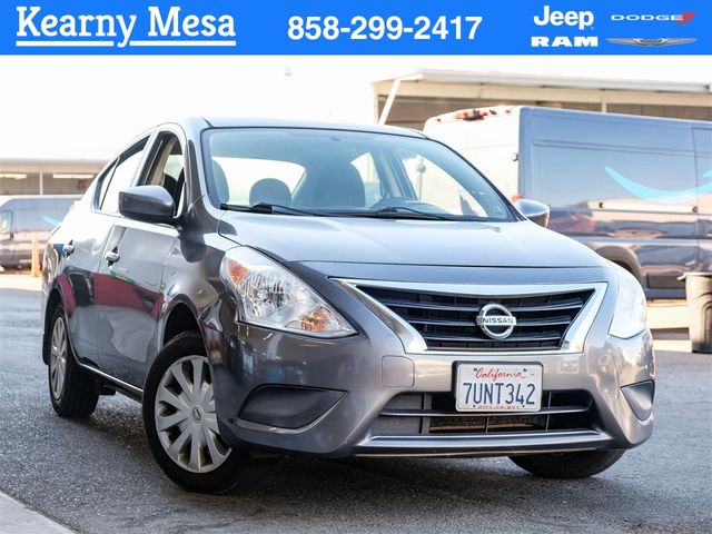 2016 Nissan Versa SV