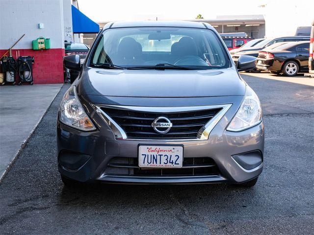 2016 Nissan Versa SV