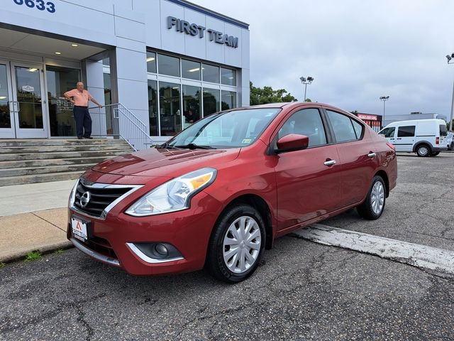 2016 Nissan Versa SV