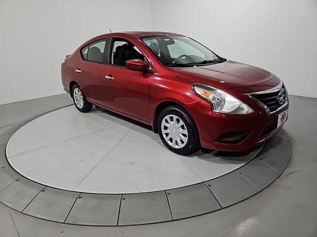 2016 Nissan Versa SV