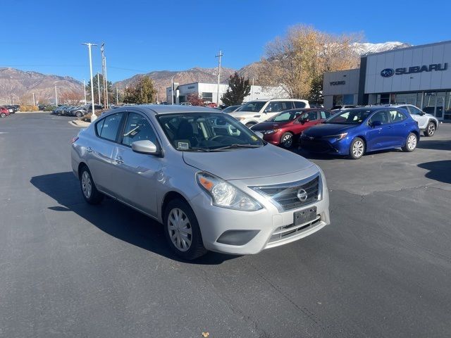 2016 Nissan Versa SV