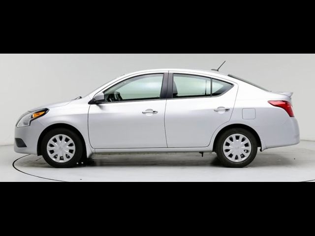 2016 Nissan Versa SV