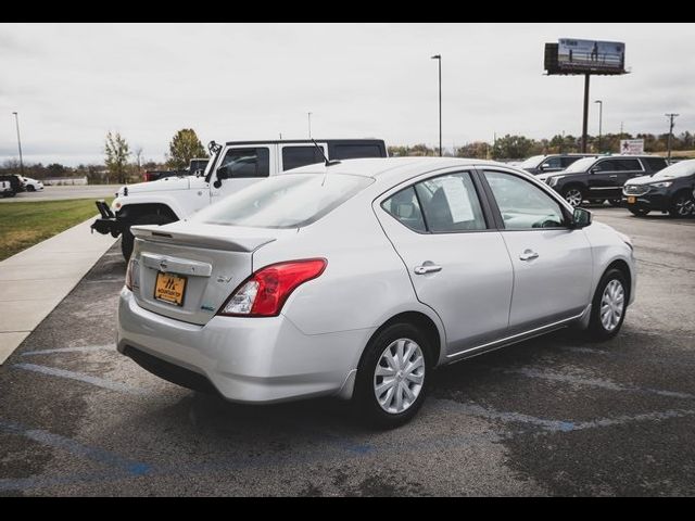 2016 Nissan Versa SV