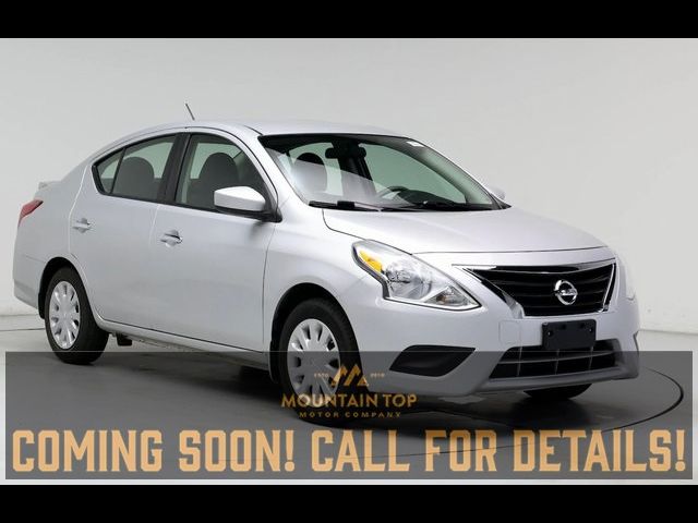 2016 Nissan Versa SV