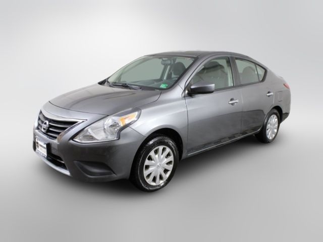 2016 Nissan Versa SV