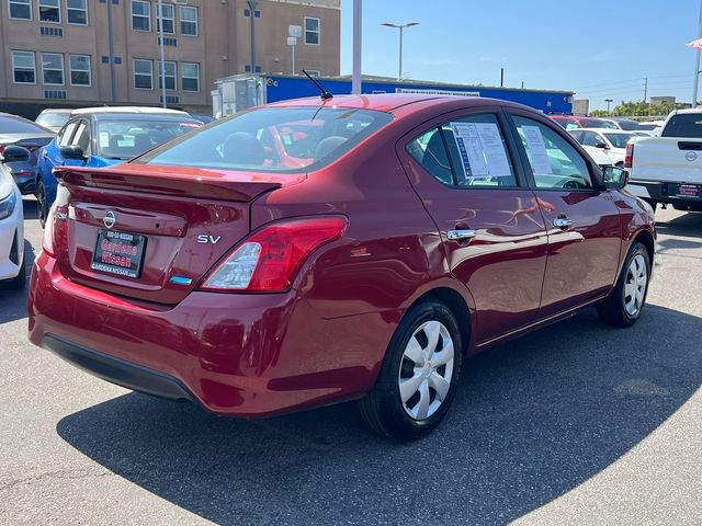 2016 Nissan Versa SV