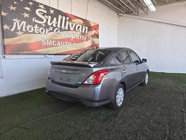 2016 Nissan Versa SV