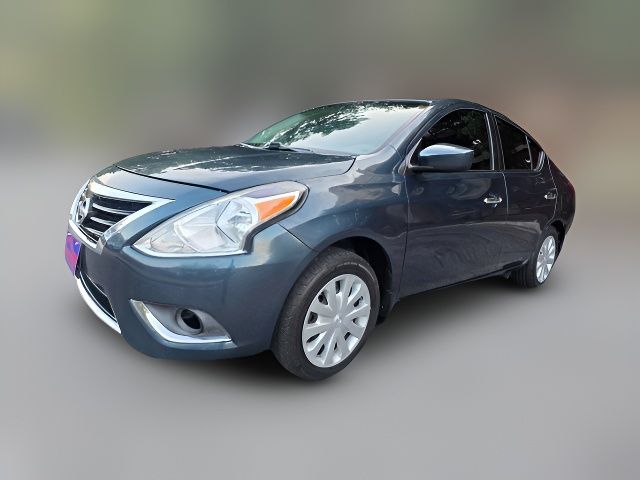 2016 Nissan Versa SV