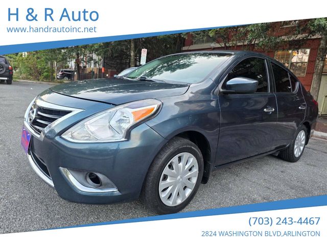 2016 Nissan Versa SV