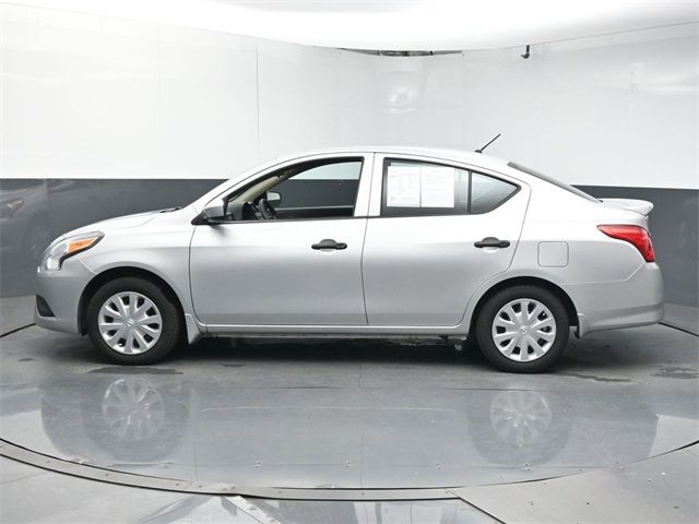 2016 Nissan Versa S Plus