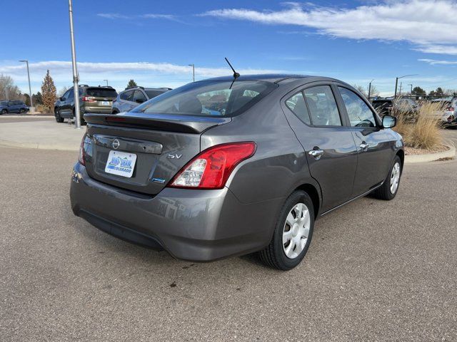 2016 Nissan Versa SV