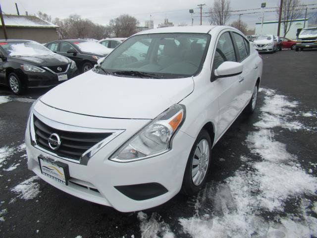 2016 Nissan Versa 