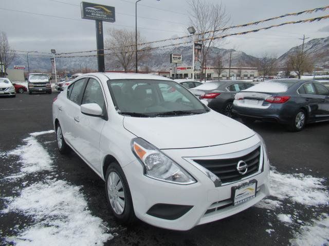 2016 Nissan Versa 