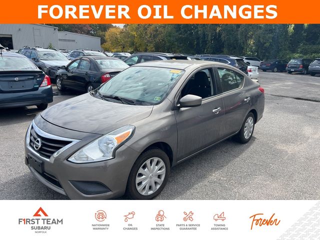 2016 Nissan Versa SV