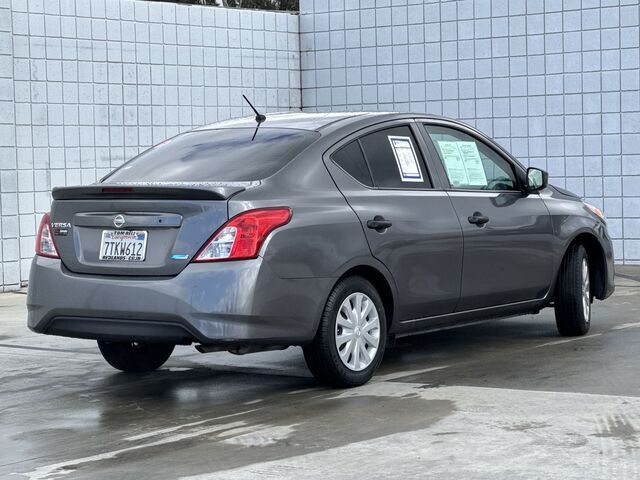 2016 Nissan Versa S Plus