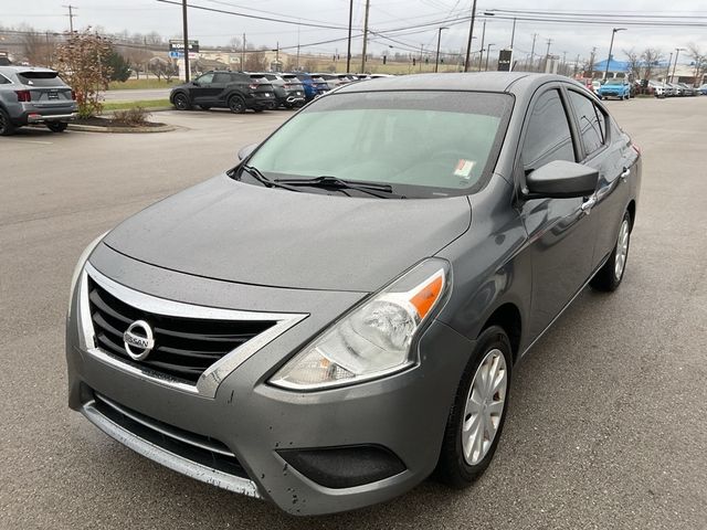 2016 Nissan Versa SV