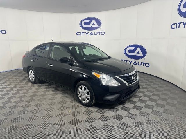 2016 Nissan Versa 