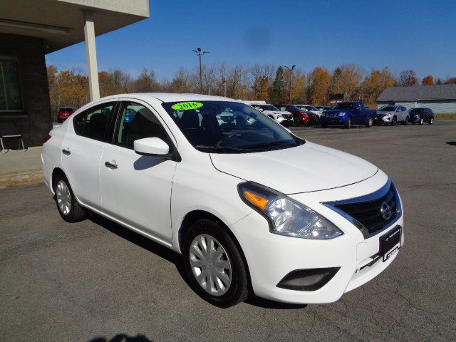 2016 Nissan Versa 