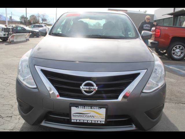 2016 Nissan Versa 