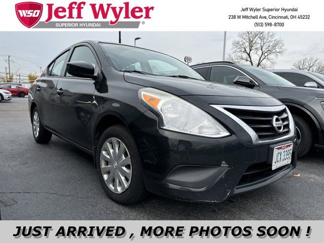 2016 Nissan Versa S