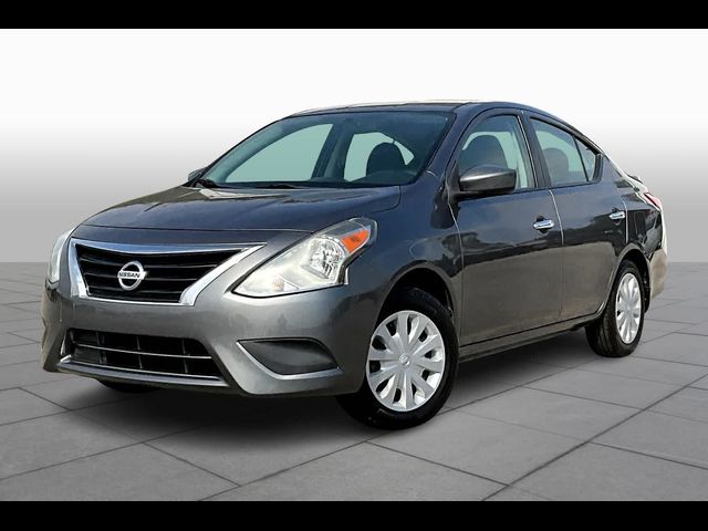 2016 Nissan Versa SV