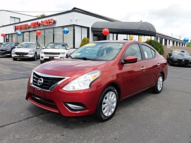 2016 Nissan Versa SV