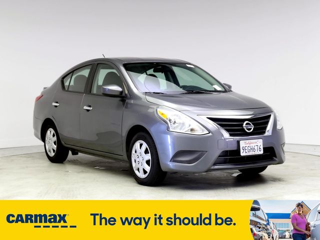 2016 Nissan Versa SV