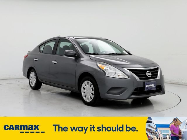 2016 Nissan Versa SV