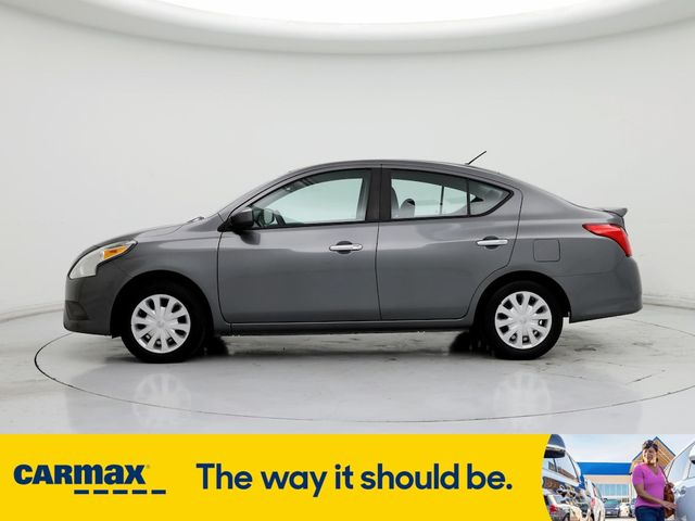 2016 Nissan Versa SV