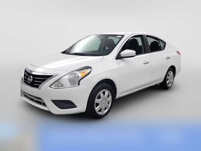 2016 Nissan Versa SV