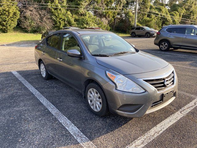 2016 Nissan Versa SV