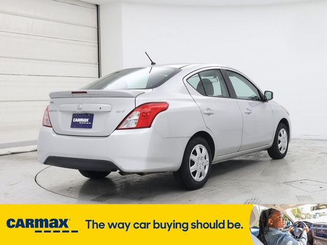 2016 Nissan Versa SV