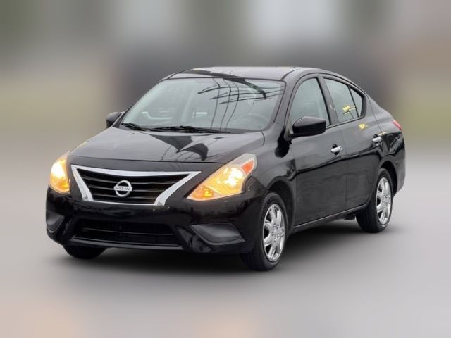 2016 Nissan Versa SV