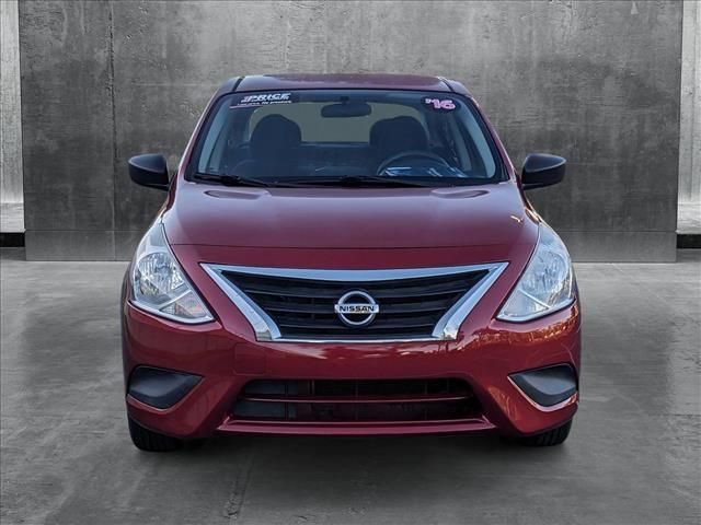 2016 Nissan Versa SV