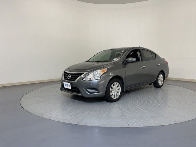 2016 Nissan Versa SV