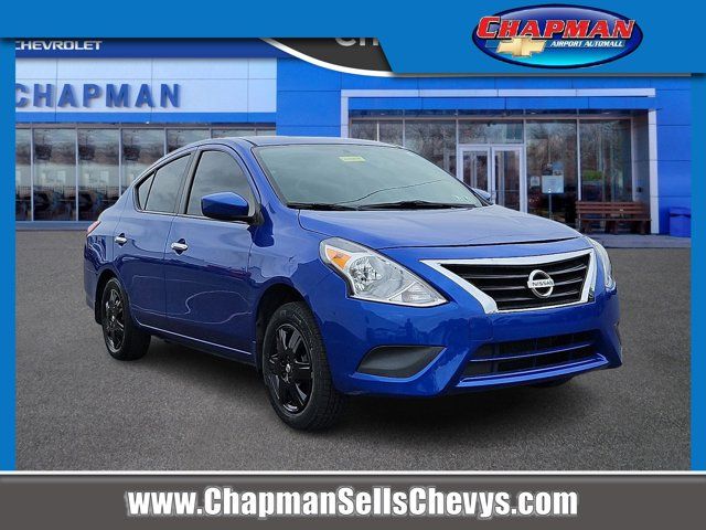 2016 Nissan Versa SV