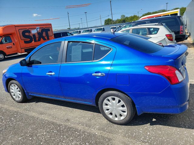 2016 Nissan Versa SV