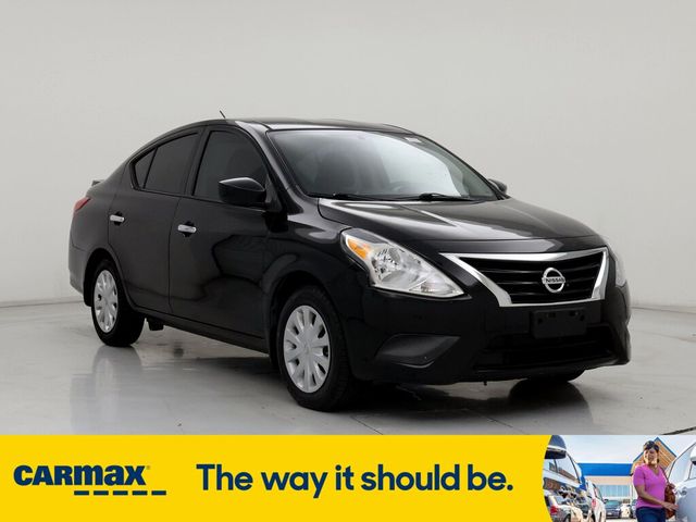 2016 Nissan Versa SV