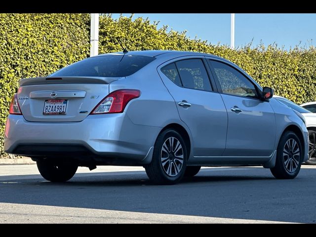 2016 Nissan Versa SV