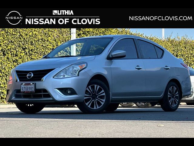 2016 Nissan Versa SV