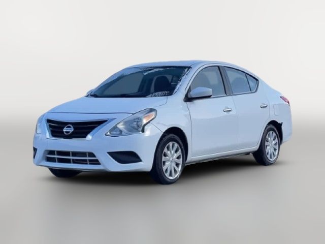 2016 Nissan Versa SV