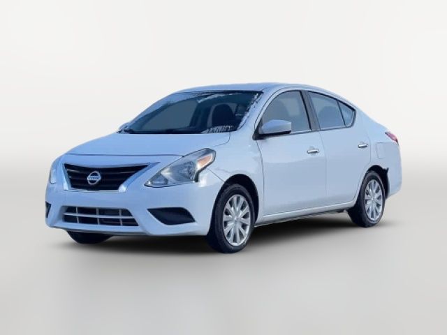 2016 Nissan Versa SV